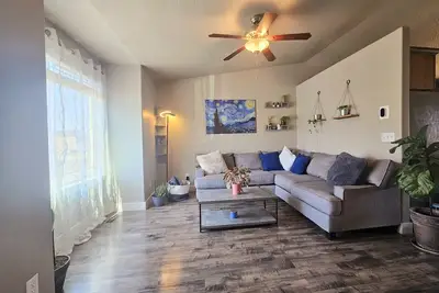 Image de Charming 4-bedroom house near the Ogden Canyon