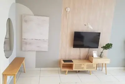 Image de Nano's Home 2-bedroom apartment in charming Kl with Ac's, WiFi, Gym, Kids Park.