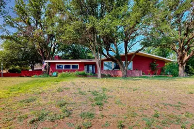 Image de 2-bedroom cozy home with private suite