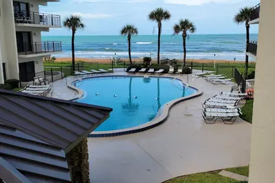 Image de Family Friendly Ocean Front Condo at Indies House in Ormond Beach