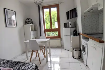 Image de Appartement aux Portes de Paris/Stade de France à 10mn métro Basilique St-Denis
