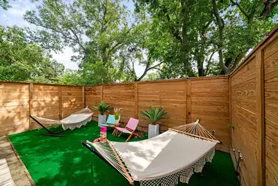 Image de 4bd Cozy Home - Heart of Houston - Backyard Bbq - Downtown Houston