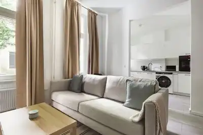 Image de Roomy Kreuzberg Studio, Furnished & Equipped, by Blueground