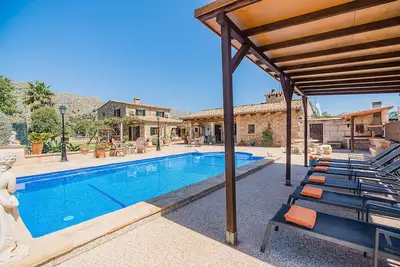 Image de Villa 'Toni Mosca' avec vue sur les montagnes, Wi-Fi et climatisation