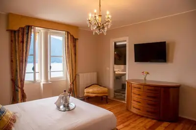 Chambre 'Bifora- Vista Lago' avec jardin partagé et Wi-Fi