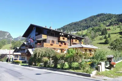 Image de Appartement 'La Pointe Des Mattes' avec vue sur la montagne, terrasse privée et Wi-Fi