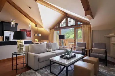 Image de The Sebastian, 16 Vail Rd, Vail Village(Cas), Hot Tub, Pool, Concierge, Base Camp Ski Storage