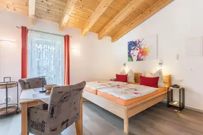 Image de Appartement \"Flatschers 1\" avec vue sur les montagnes, terrasse privée et Wi-Fi