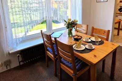 Image de Large apartment in the center of Norddeich for 4 pers. + baby