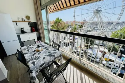 Image de Bel appartement climatisé en centre-port