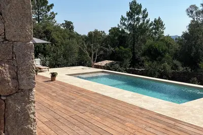 Image de Maison de charme en pierres a 8mn de porto vecchio