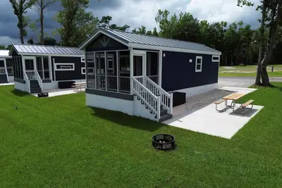 Image de Lake View Cabin, 2 Bedrooms, 13 miles from Jacksonville!