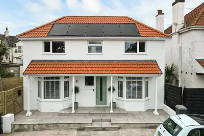 Image de 4 bedroom accommodation in Preston