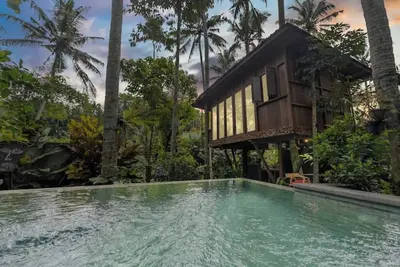 Image de New: Treehouse with private pool near Yogabarn ❤