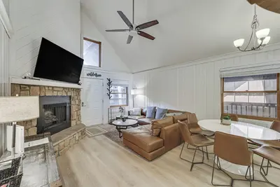 Image de Centrally Located Angel Fire Condo ~ 1/2 Mi Resort