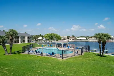 Image de Canoe Lake Casita ~ Bay House Condominiums ~ Sleeps 6