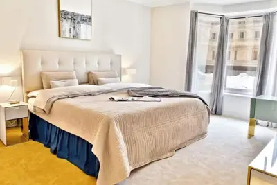 Image de Amazing downtown 3-bedroom 2 bath apartment in amazing Norfolk. Pet friendly! !