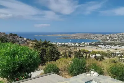 Image de Ideally located Charming 3-bedroom villa with breathtaking views in Paros