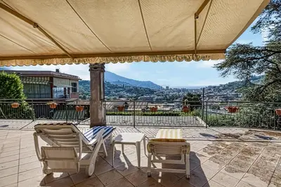 Image de Belle maison de 4 chambres Ă Rapallo