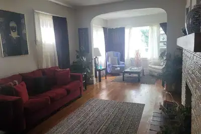 Image de Charming 2-bedroom apartment with Ac, WiFi in lovely Cleveland Heights