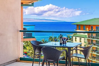Image de Maui Resort Rentals: Honua Kai - 3 Total Bedrooms, Stunning 8th Floor Ocean Views!