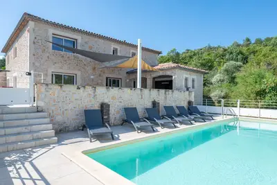 Image de Découvrez le luxe & l’élégance de la Villa Eole