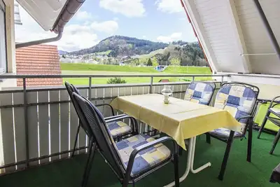Image de Appartement 'Ferienwohnung Hanna' avec vue sur les montagnes, balcon et Wi-Fi