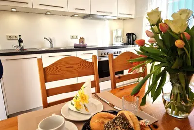 Image de Niedliche Ferienwohnung Og für 4 Pers. +baby -ca. 60 m² im Zentrum von Norddeich