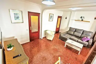 Misericordia Central 4-Bedroom Apartment with Lift