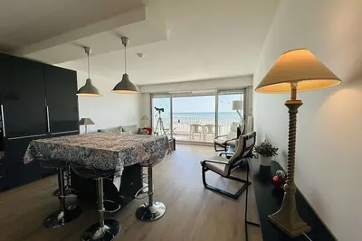 Image de Moderne 3p avec terrasse, face mer, La Baule