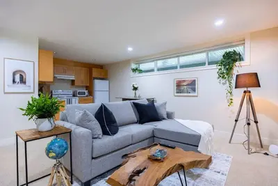 Image de Cozy Guest Suite w A/C & playground