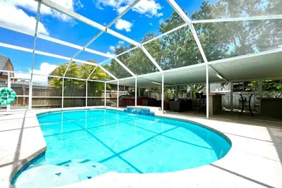 Image de Private Oasis Retreat Heated Pool  Hot Tub  Beaches
