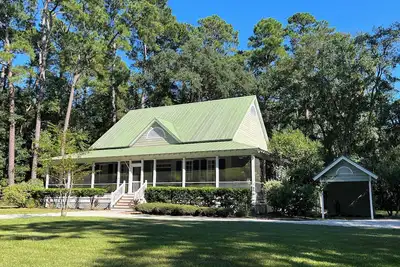 Image de Secluded Melrose Getaway • No Fees • Sleeps 12!