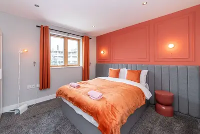 Image de Newly built Top-Floor Flat with Private Terrace - Pass the Keys