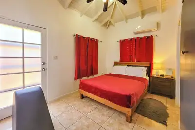 Image de Genesis Suites Apt 1, Cozy 1-bedroom apartment in peaceful Valley with Ac, WiFi