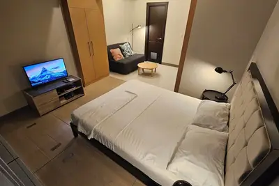 Image de Bgc Uptown Mall View 2beds home floor 20