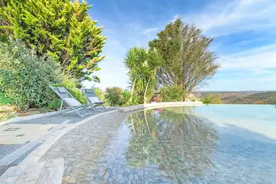 Image de Maison de vacances 'Casa Peixe - Selão Da Eira' avec vue sur la mer, piscine partagée et Wi-Fi