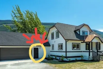 Image de Charming 2-bedroom mother-in-law with separate entrance in Serene Sedro-Woolley