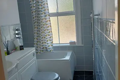 Image de Victorian Charm Home near Thorpe park, Heathrow Airport and Windsor.
