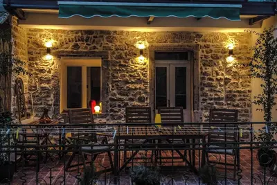 Image de Art, soul and a fantastic terrace, 1-bedroom condo in Rovinj with Ac, WiFi