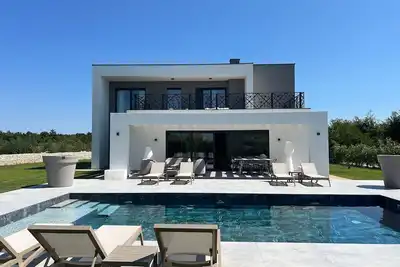Image de Charming 4-bedroom villa with Ac and WiFi in Butkovići