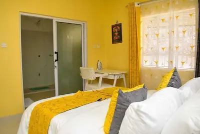 Image de 3-bedroom bungalow in brilliant Nakuru with Highspeed WiFi & Top-Notch Security.