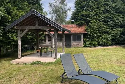 Image de Maison de campagne avec vaste jardin, proche cure thermale et nature