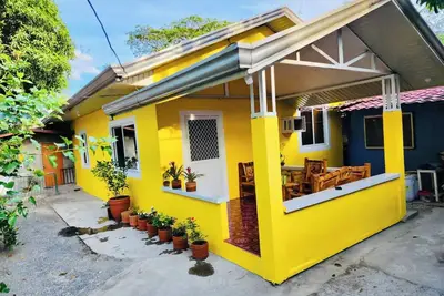 Image de 3-bedroom bungalow in amazing Castillejos with WiFi, Ac, netflix in my 40inc tv