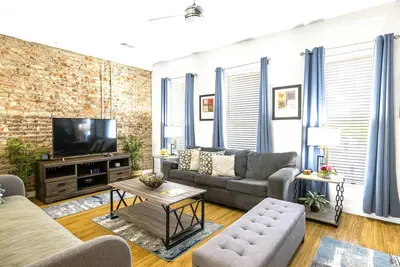 Image de Cityscape 1- City Hoppers- King Bed