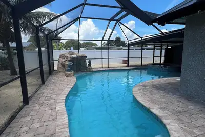 Image de Coastal 3 Bedroom, heated pool, walk to the beach and restaurants
