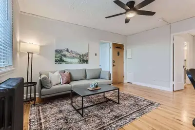 Image de Detroit by Modern Midstay / On City Park! #T22