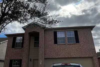 Image de Charming 3-bedroom house in Missouri City with WiFi access