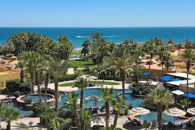 Image de Tropical Oasis at Bella Sirena. Ocean views in all rooms. New owners & remodeled