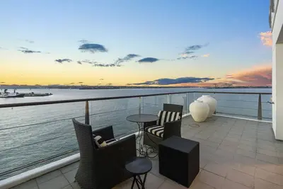 The Best |Unsurpassed View, Superb 3 Bdrms